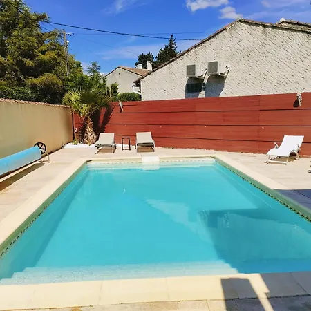 1 Ch Renove Avec Piscine Apartment